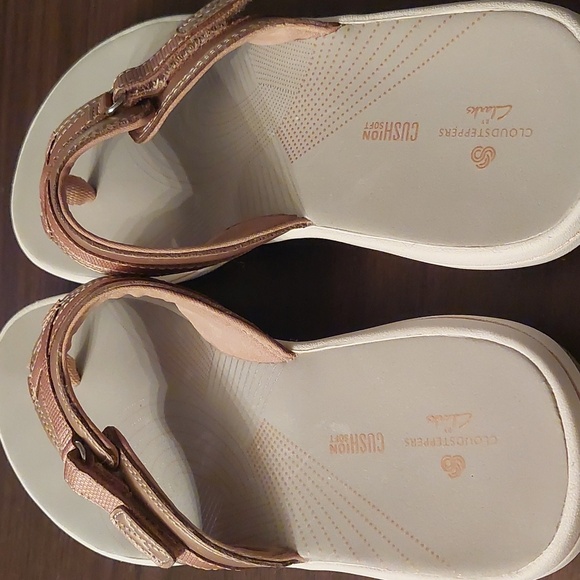 Woman's sandals - Picture 5 of 6